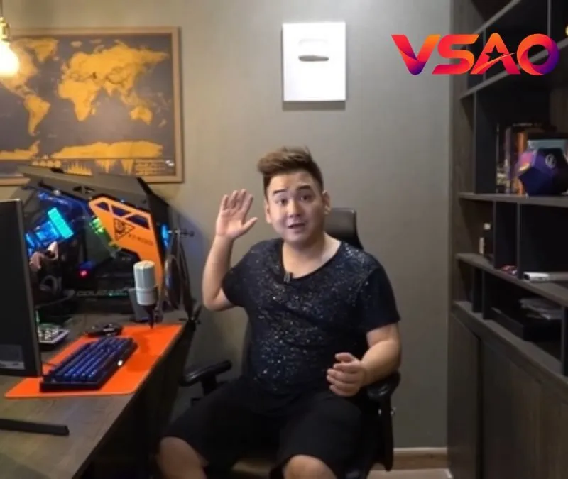 Xemesis khởi đầu với việc streaming game