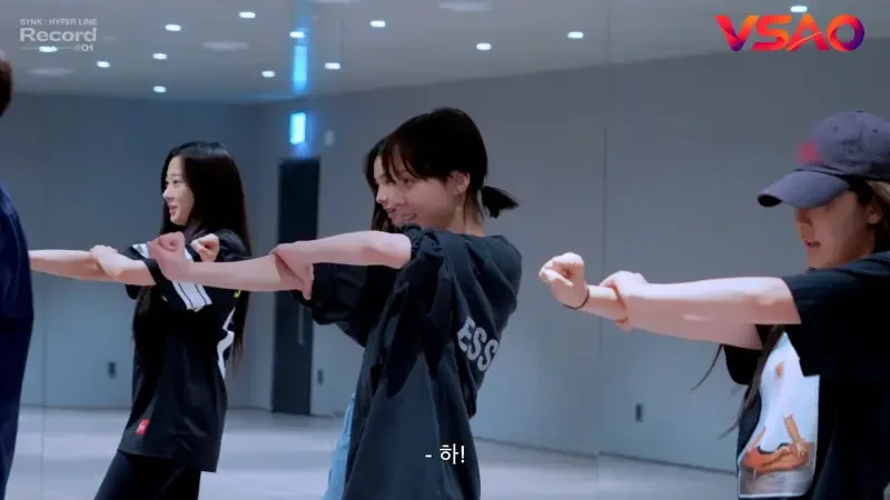 "Lò" đào tạo Idol K-pop nổi tiếng với tỷ lệ chọi cực gắt