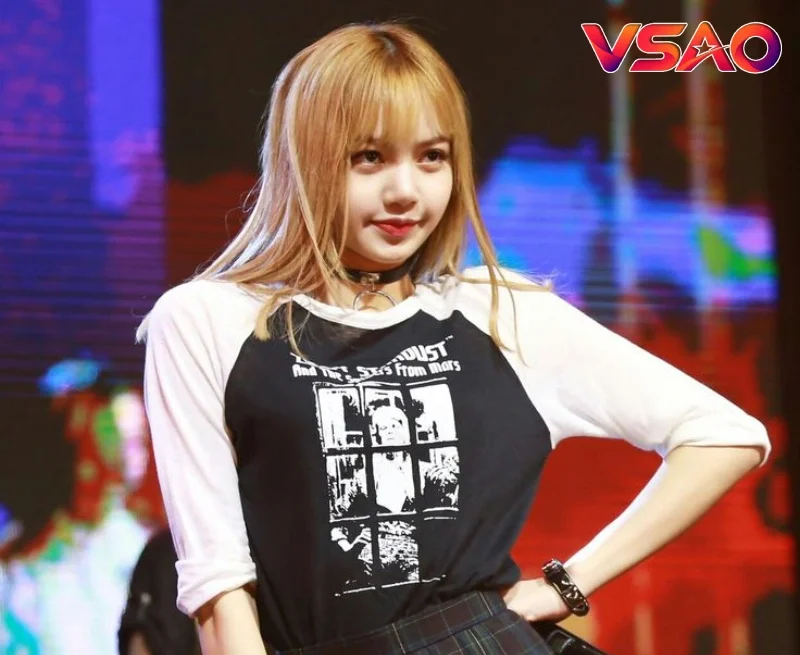 Lisa: Hồ sơ và hành trình từ thành viên BLACKPINK đến hoạt động cá nhân