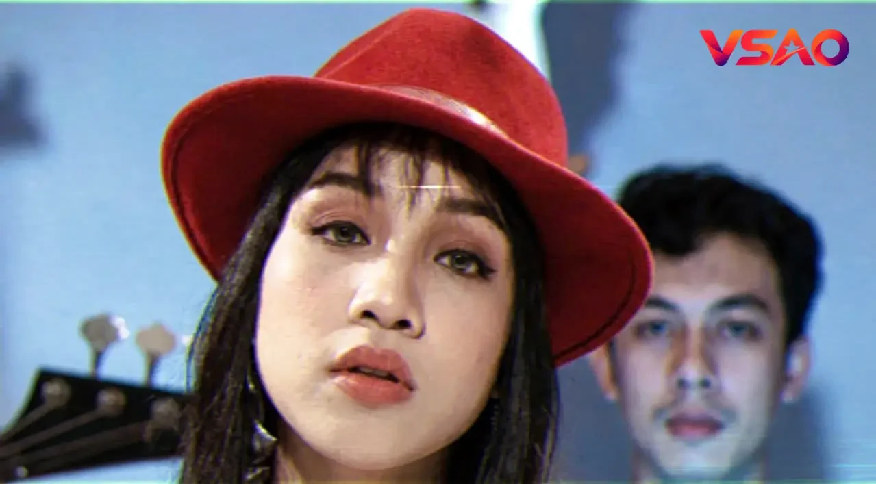Mỹ Linh thời trẻ với ca khúc Thì thầm mùa xuân năm 1993