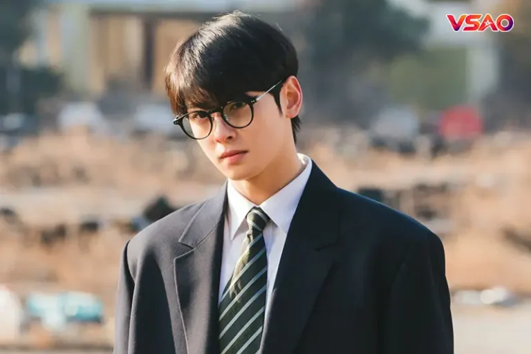 Chân dung ca sĩ và diễn viên Hàn Quốc Cha Eun Woo