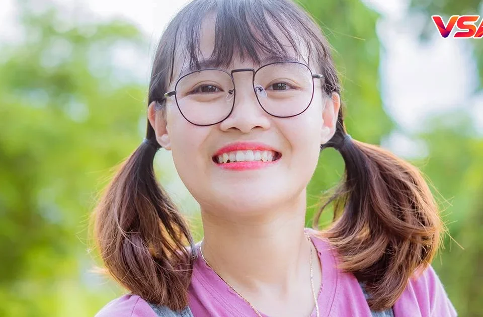 Hà Sam là ai? Tiểu sử, hành trình làm nội dung và kênh chính thức